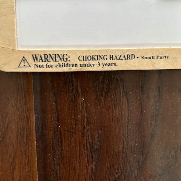 MELISSA & DOUG | Hanging Magnetic Responsibility Chart - Picture 7 of 12